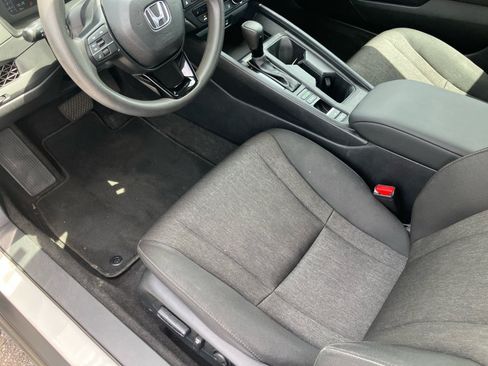 Used 2023 Honda Accord EX image 34
