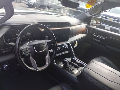 Used 2024 GMC Sierra 1500 Denali w/ Denali Reserve Package image 9