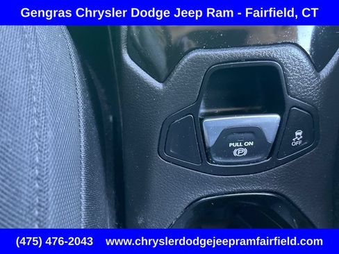 Used 2017 Jeep Renegade Altitude AWD/4WD image 45