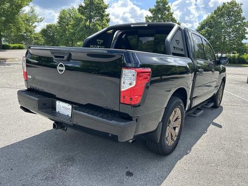 Certified 2024 Nissan Titan SV w/ SV Bronze Edition Package RWD image 7