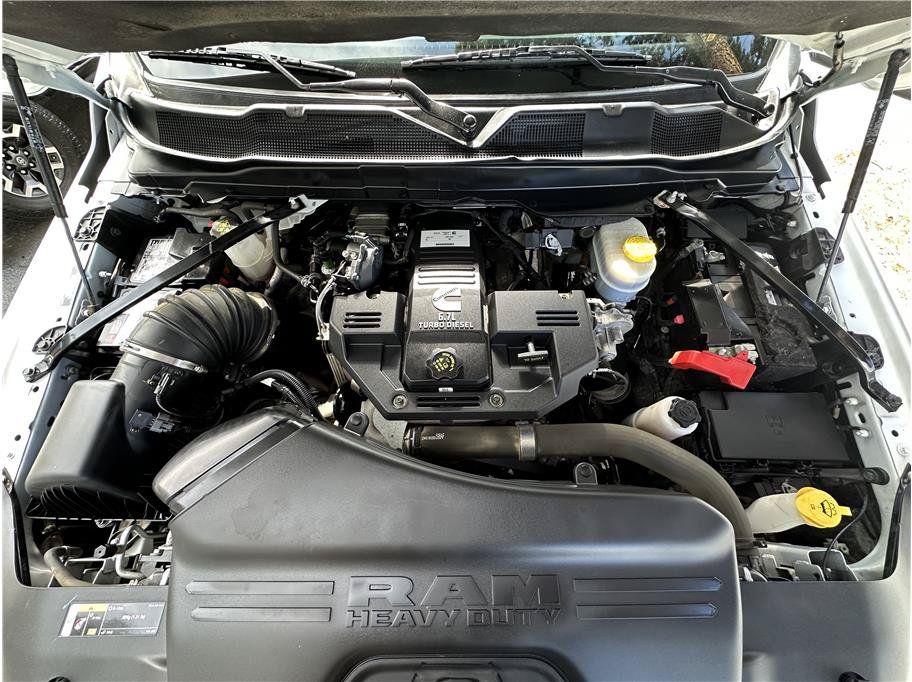 Used 2024 RAM 2500 Big Horn w/ Off Road Package AWD/4WD image 30