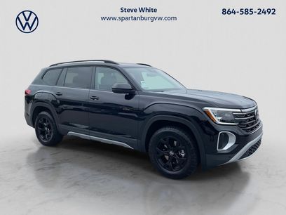 New 2026 Volkswagen Atlas Peak Edition