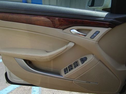 Used 2011 Cadillac CTS Luxury AWD/4WD image 15