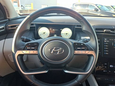 Certified 2022 Hyundai Tucson SEL w/ Convenience Package image 20