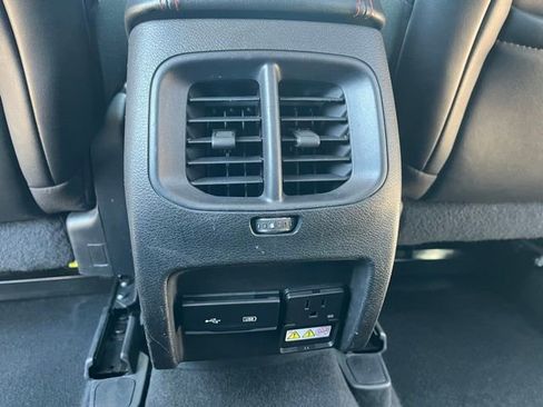 Used 2019 Jeep Cherokee Trailhawk w/ Cold Weather Group AWD/4WD image 25