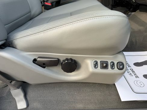 Used 2003 Ford F250 Lariat image 69