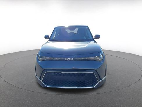 Used 2025 Kia Soul LX w/ LX Technology Package image 4