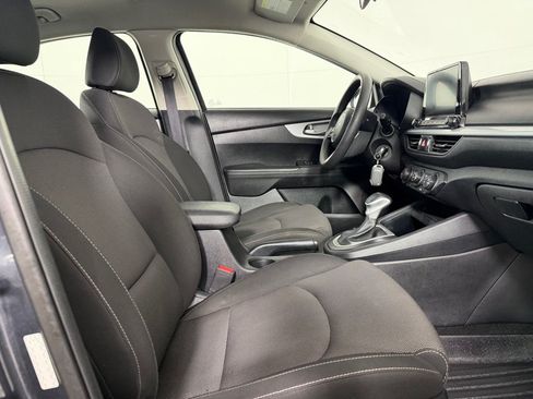 Used 2024 Kia Forte LXS FWD image 15