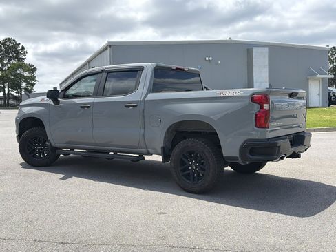 Used 2025 Chevrolet Silverado 1500 Custom Trail Boss AWD/4WD image 10
