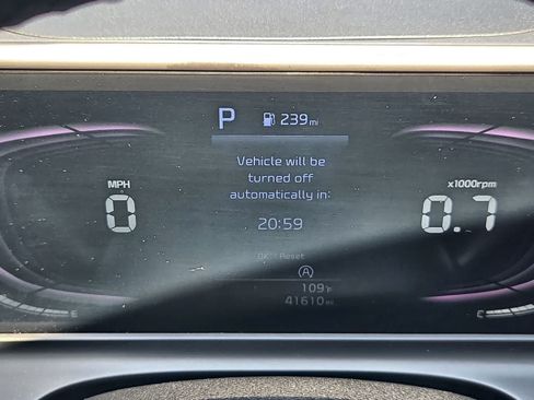 Used 2025 Kia Seltos S FWD image 32