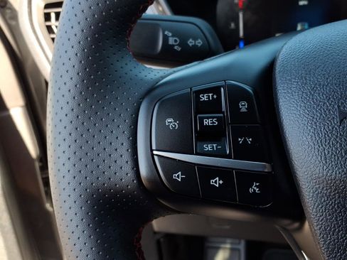 Used 2024 Ford Escape ST-Line w/ Tech Pack #1 image 22