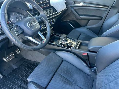Used 2022 Audi SQ5 Premium image 11