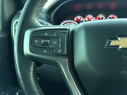 Used 2021 Chevrolet Silverado 1500 LT image 13