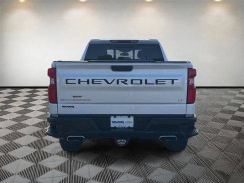 Used 2023 Chevrolet Silverado 1500 LT Trail Boss w/ LT Trail Boss Premium Package AWD/4WD image 6