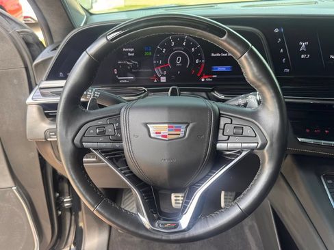 Used 2023 Cadillac Escalade ESV V AWD/4WD image 27