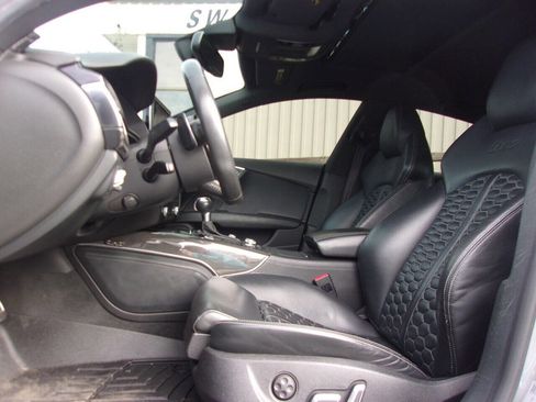 Used 2016 Audi RS 7 Prestige image 9