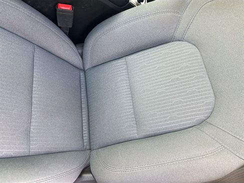 Used 2019 RAM 1500 Big Horn image 18