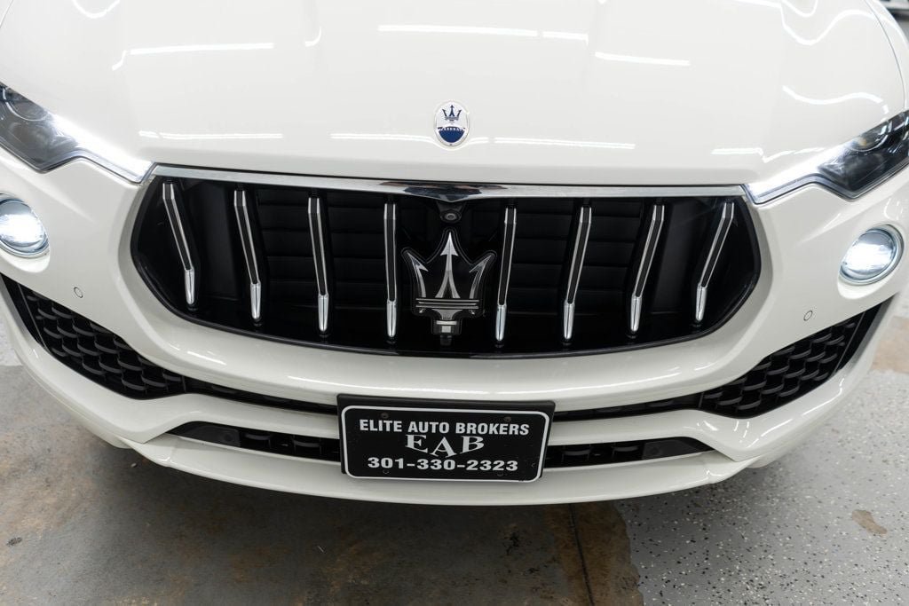 Used 2023 Maserati Levante GT AWD/4WD image 43