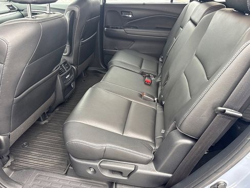 Used 2022 Honda Pilot Special Edition image 8