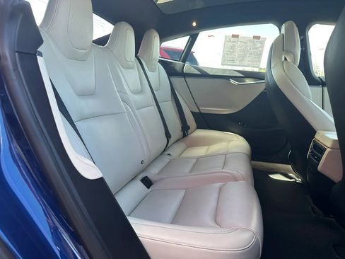 Used 2019 Tesla Model S Long Range AWD/4WD image 12