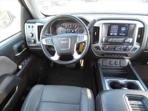 Used 2017 GMC Sierra 1500 SLT image 16