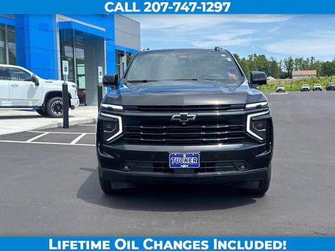 Used 2025 Chevrolet Suburban RST w/ Comfort Package AWD/4WD image 2