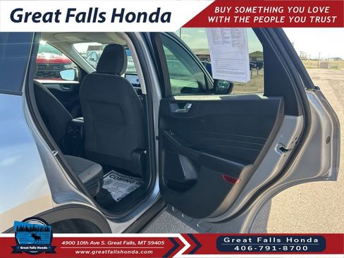 Used 2021 Ford Escape SE w/ Cold Weather Package AWD/4WD image 24