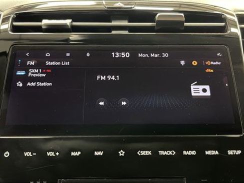 Used 2024 Hyundai Tucson Limited image 38