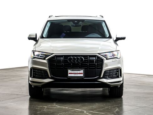 Used 2023 Audi Q7 2.0T Premium Plus w/ Premium Plus Package image 4