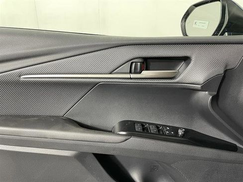 New 2026 Toyota Camry SE FWD image 18