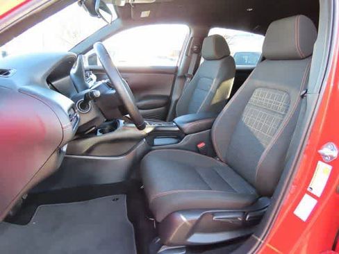 Certified 2025 Honda HR-V Sport image 13