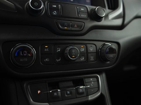 Used 2023 GMC Terrain AT4 w/ Infotainment Package II AWD/4WD image 10