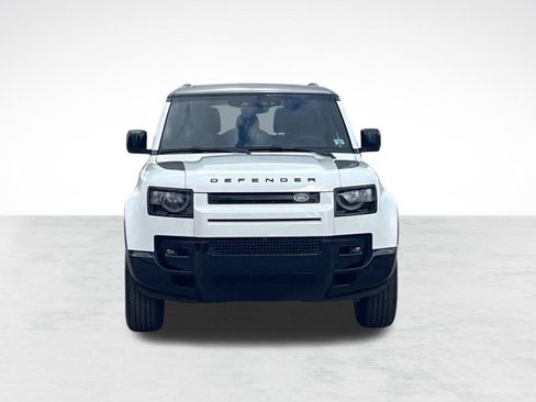 Used 2025 Land Rover Defender 90 X-Dynamic SE AWD/4WD image 5