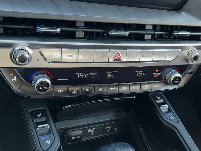 Used 2024 Kia Telluride EX AWD/4WD image 41