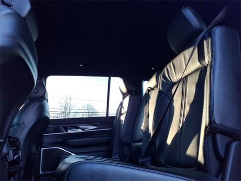 Used 2022 Jeep Wagoneer Series II image 16