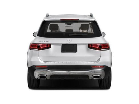 Used 2022 Mercedes-Benz GLB 250 image 6