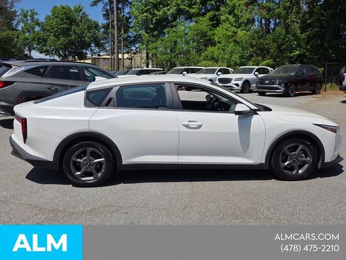 Used 2025 Kia K4 FWD image 14