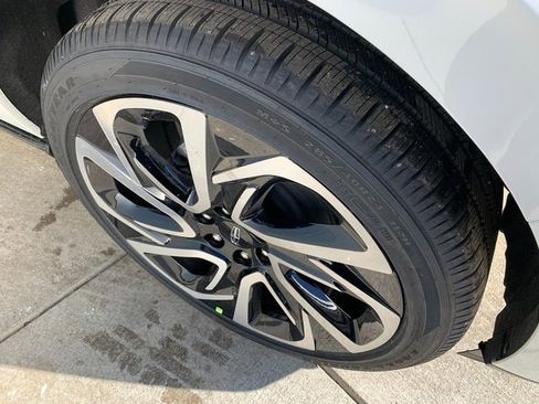 New 2026 Lincoln Navigator Reserve image 17