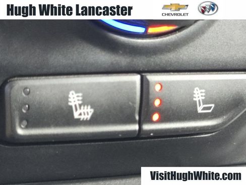 Used 2021 Chevrolet Silverado 1500 RST w/ Convenience Package II AWD/4WD image 9