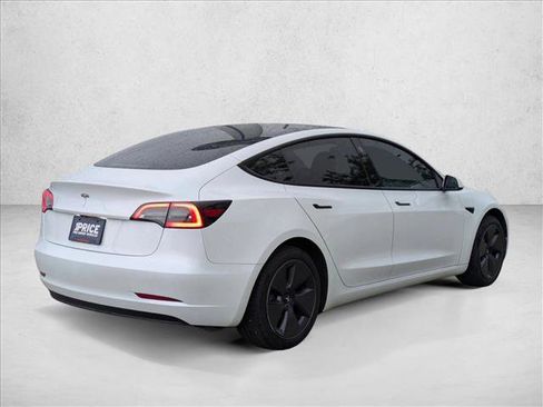 Used 2023 Tesla Model 3 Standard Range RWD image 5