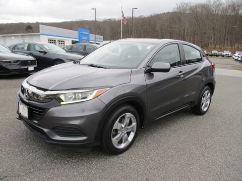 Certified 2021 Honda HR-V LX image 1