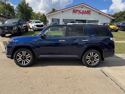Used 2017 Toyota 4Runner Limited image 2