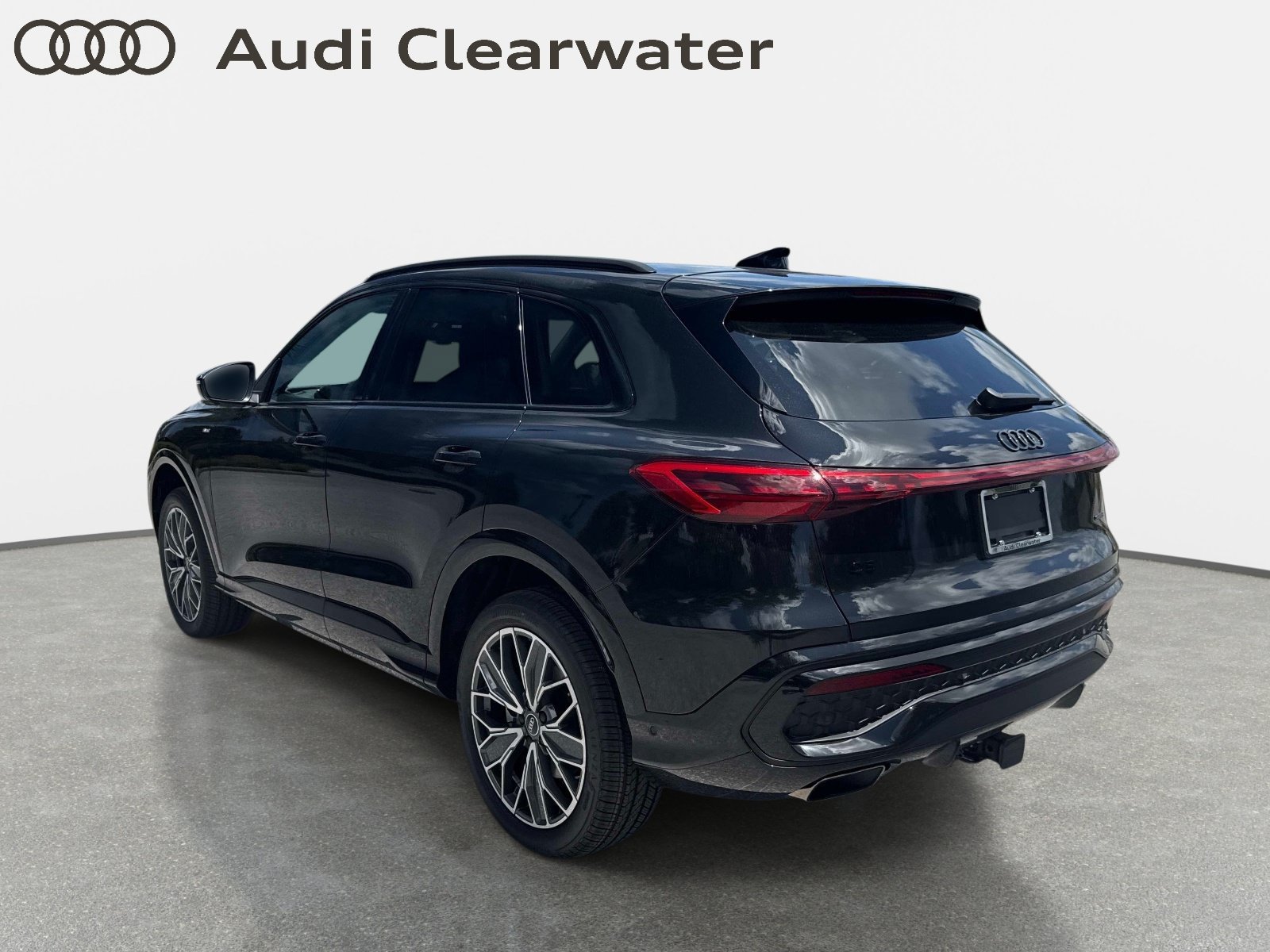 New 2026 Audi Q5 Premium Plus AWD/4WD image 3