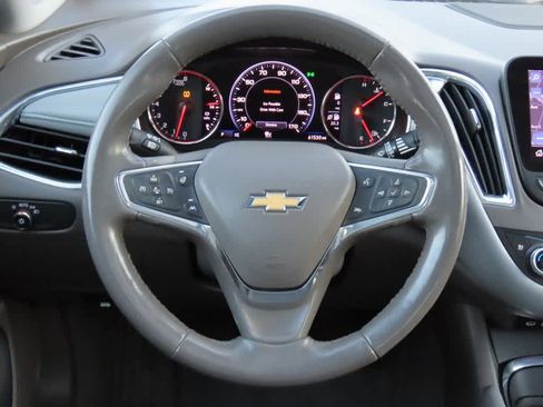 Used 2019 Chevrolet Malibu Premier w/ Sun and Wheel Package image 22