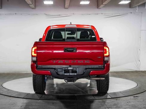 Used 2023 Toyota Tacoma TRD Sport w/ Advanced Technology Package AWD/4WD image 3