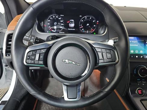 Used 2024 Jaguar F-TYPE R-Dynamic image 9