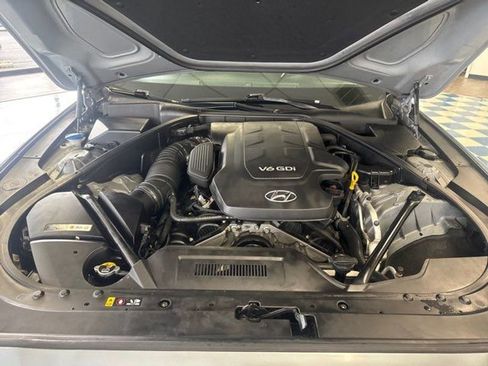 Used 2016 Hyundai Genesis 3.8 image 20