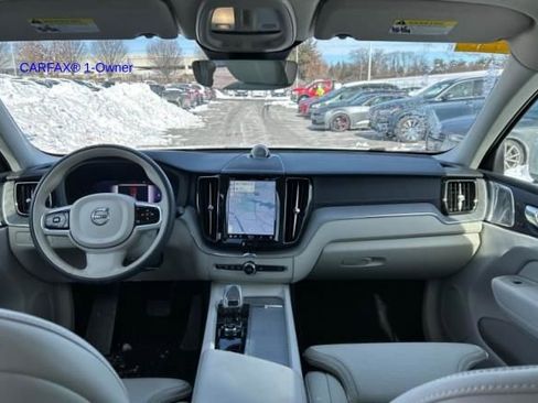 Certified 2023 Volvo XC60 B5 Ultimate image 7