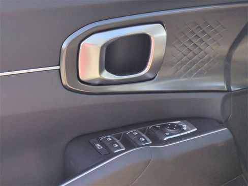 New 2026 Kia Sorento LX image 24