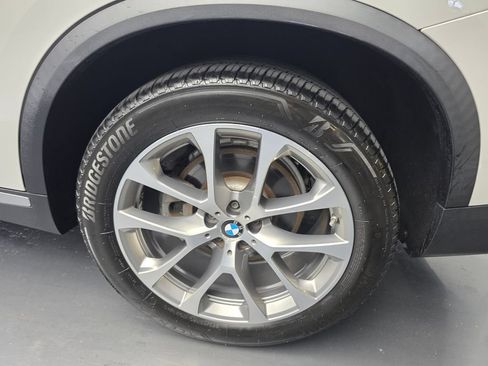 Used 2020 BMW X5 xDrive40i w/ Premium Package AWD/4WD image 17